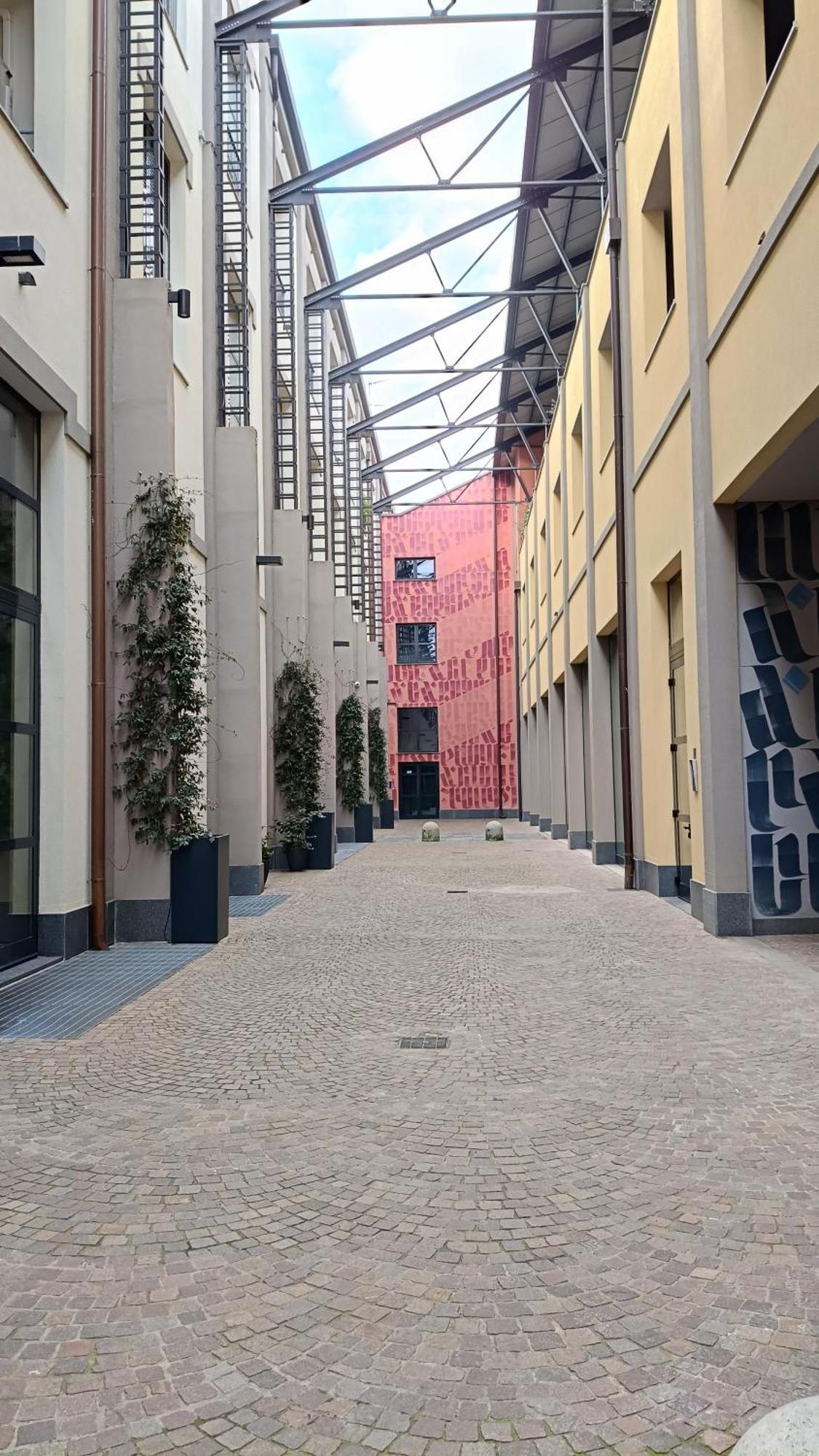 Nuovo Loft Con Terrazzo M2 Ieo Humanitas Bocconi Navigli Apartment Milan Luaran gambar